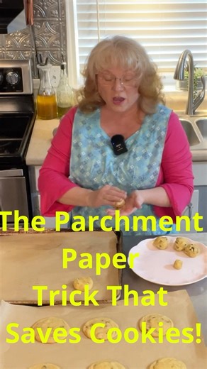 Cookie Hack: Perfect Cookies Every Time with Parchment Paper 🍪