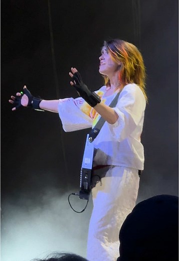 Imogen Heap Delivers Stunning Performance at 20th Anniversary Concert