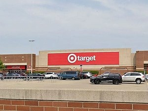 Highland Park Target Store Raises Minimum Wage For All Employees