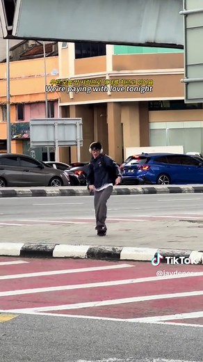 we just wanna make the world dance 🌈 dc: me