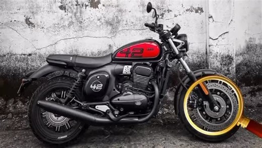 JAWA Moto spol. s r.o. Česká republika | Prohlédněte si JAWA 350 CL 42 zblízka v showroomech u našich dealerů.🏍️🔍 #JawaMotorcycles #Jawa350 #JawaLife #RideJawa #MotorcycleLife | Instagram