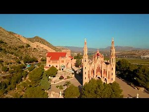 SANTUARIO DE SANTA MARIA MAGDALENA Y CASTILLO DE NOVELDA (ALICANTE) EN 4K