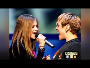 Avril Lavigne - Complicated (Remastered) Live THDM 2002 HD