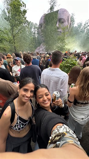 Himadri on Instagram: "The perfect breeze 💨🙂‍↕️ #tomorrowland #tomorrowland2025 #belgium #musicfestival"