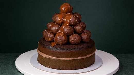 Unique chocolate cake decorating ideas