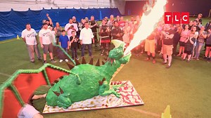 In this episode, Buddy will be making a dragon cake for the armored combat league. But this isn't just any dragon cake; it's an ambitious one weighing 150 to 200 pounds of fondant and comes with meticulous attention to detail. Furthermore, Buddy has planned a very special surprise for everyone, so be sure to stick around until the end! | TLC Southeast Asia