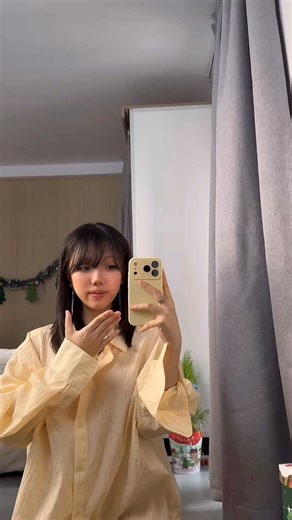 Urbaddielia on Instagram: "Maybe, just maybe, I want you watching 😏 Check my private profile @priv.liakuroki"