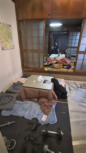 #japan #hostal #hostel #japon #chale Cabe aclarar que yo esxogi este hostal porque en las fotos se veia decente