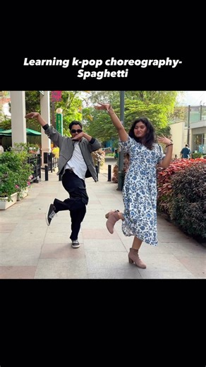 Yogish G on Instagram: "On today’s episode @rii.shiiii_ will be teaching us the choreography of K-pop song Spaghetti 💃 . . . . . . #kpop #kdrama #spaghetti #dance #dancer #choreography #dancetutorial #bengaluru #strangers"