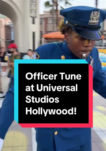 We’ve been having the BEST time all year with Officer Tune at Universal Studios Hollywood 🚓🎶 Always hilarious, always dancing, and somehow very familiar in the most mischievous way 👀 If you know… you know. One of our favorite actors to run into, year-round magic every single time. #UniversalStudiosHollywood #officertune #thegrinch #funny #TikTokCreatorSearchInsightsIncentive