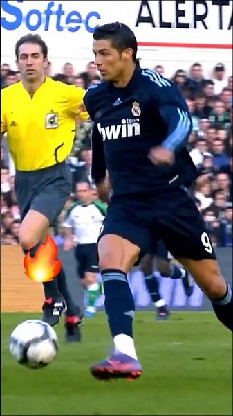 Prime Ronaldo Masterclass Vs Racing Santander in 2010 🔥 CR9 At His Absolute Speak 🐐
