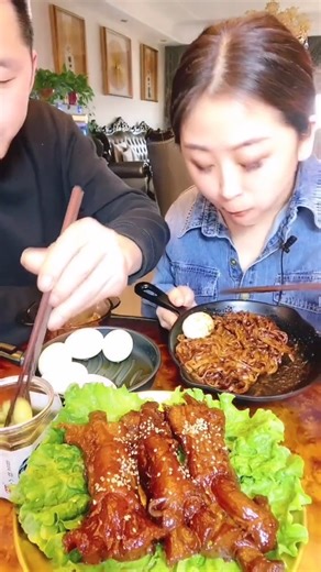 71K views · 1.5K reactions | “Food That Brings People Closer: A Couple Diving Into Noodles, Meat, and Savory Goodness” | Daily ASMR | Facebook