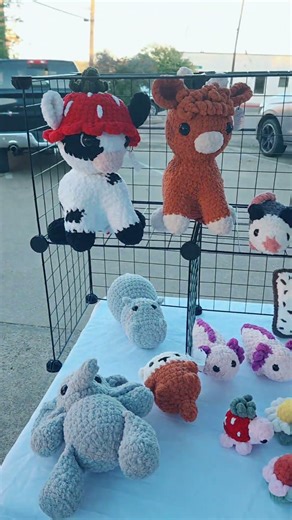 Creations by Luke Co is set up in downtown Canton, TX! #crochet #texas #vendor #christmas #handmade