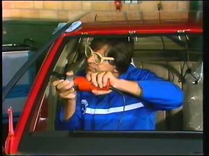 Mercedes Benz Training - Removal and installation of Bonded Windows W124