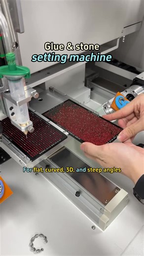 Michael Zuo on Instagram: "Just load the mold → glue → auto stone setting. Compatible with almost any jewelry shape. #stonesettingmachine #diamondsetting #jewelrymaking #jewelrycasting #jewelryequipment"