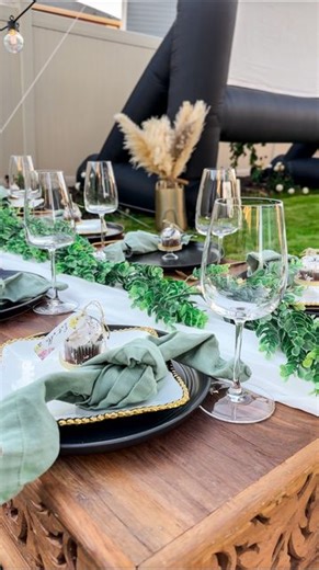 Denver Food & Scene | 🍂GIVEAWAY ALERT🍂 Congrats @misssugarterps ENTER FOR A CHANCE TO WIN A LUXURIOUS MOVIE EXPERIENCE! 🍂 Here’s an activity you need to add to... | Instagram