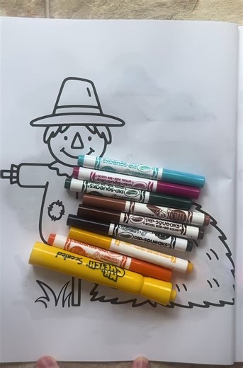 #farm #fyp #coloring #colouringbook #scarecrow | coloring