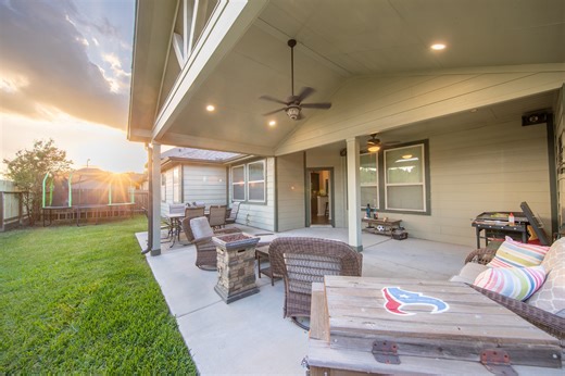 11207 Willowcrest, Tomball, TX 77375 - MLS 16124982 - Coldwell Banker