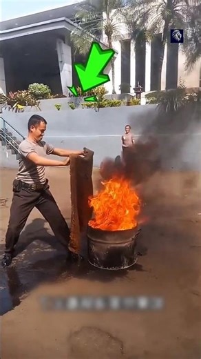 Fire Safety Mistake Most People Make During a Fire 😱