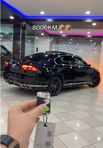 Explore the PASSÂT R LINE 2.0L 200CH