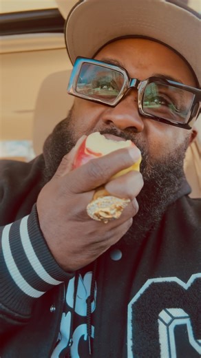 You wonder why you keep getting held back ? Stop minding everybody else business & mind your own 🍎