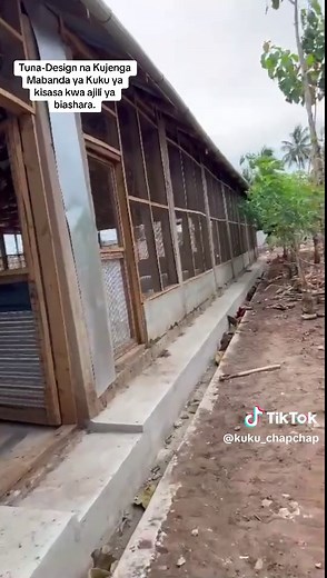 Mabanda ya Kuku ya Kisasa kwa Biashara