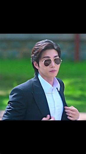 Silent Wisdom Weaver on Instagram: "Han Daon!! What are you doing here?😂 I literally screamed the moment he stepped out of the car😂😭 I didn't expect Kim Jae Young cameo as a driver in When Life GivesYou Tangerines 😂 He looking damn fine❤️ . . #kdrama #koreandrama #cdrama #chinesedrama #thejudgefromhell #thejudgefromhelledit #thejudgefromhellkdrama #parkshinhye #parkshinhyeedit #parkshinhyefan #kangbitna #jeongguwon #kimjaeyoung #kimjaeyoungedit #handaon #doctorslump #doctorslumpedit #loveinc