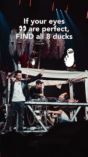 👀