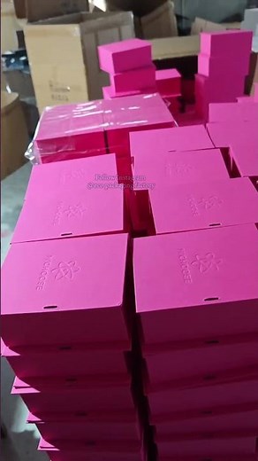 Behind the Scenes: Eco-Friendly Packaging Production