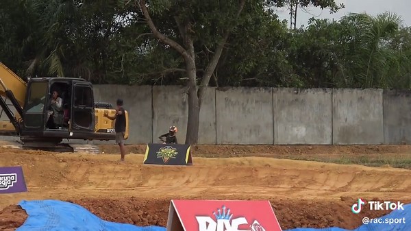 pakai standar aja dulu #grasstrack_id #mathar #baganbatu