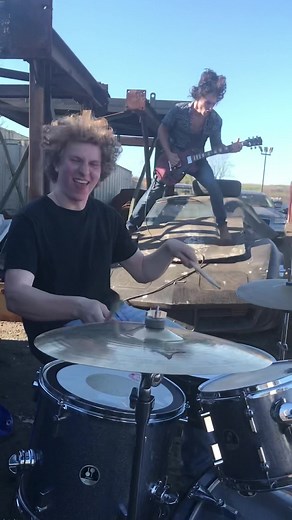 Follow us on Spotify! Search ROBOT MONSTER #rock #music #guitar #drums #musician #band #metal #musica #rockmusic #fyp #foryou #foryoupage #duet #tiktok #viral #trending #heavymetal #boy #lol #drummer #90s