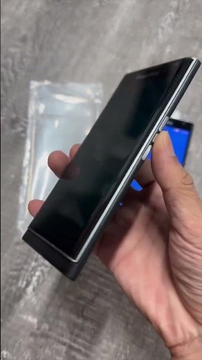 Rediscovering Classic Elegance: BlackBerry Mobile Device Review 2023