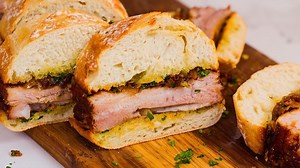 BBQ Rib Sandwich: the tasty, boneless barbecue rib sandwich recipe