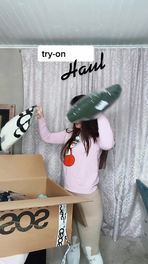 ASOS Try-On Haul: Chic Outfits for Every Occasion