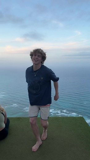 #greenscreen (fake people)(fake sky)(fake grass)(fake hair)(fake ocean)(fake video)(fake life)(simulation)(performed by professionals)(tiktok i’m 29)