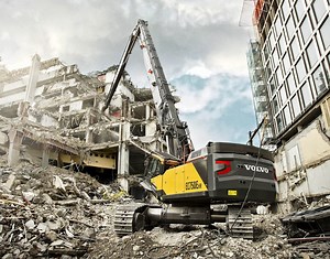 Volvo debuts the EC750E HR heavy-duty demolition excavator