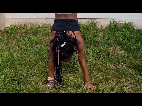 Tutorial: How to do a back hand stand