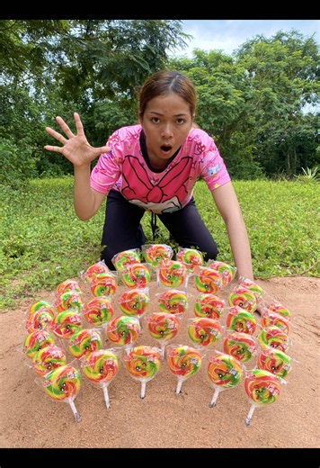 Survival Skills: SMART ideas and USEFUL with saving Candy #camping #survival #bushcraft #Outdoors