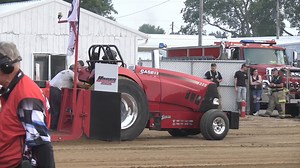Pro Pulling League Pro Stock Tractors presented by Lemke Motorsports roaring down the track at the 2023 edition of America’s Pull in Henry, IL! Pulling returns to Henry this Saturday, July 20th with six great classes in action! If you can’t make it the event will be live-streamed on https://www.propulling.tv/! #ProPulling #LucasOil #TractorPulling #Turbocharged | Thurston Pulling Photos