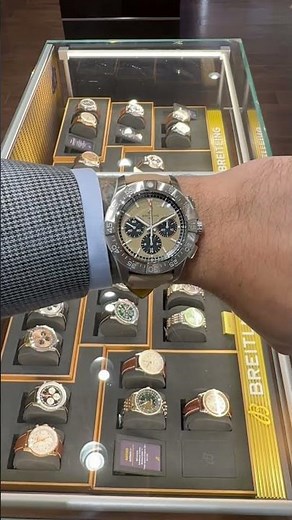 Breitling Avenger Chronograph