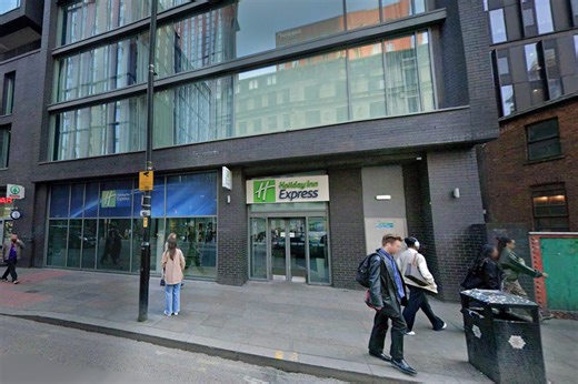 Homeless men turned away from Holiday Inn hotel in sub-zero temperatures