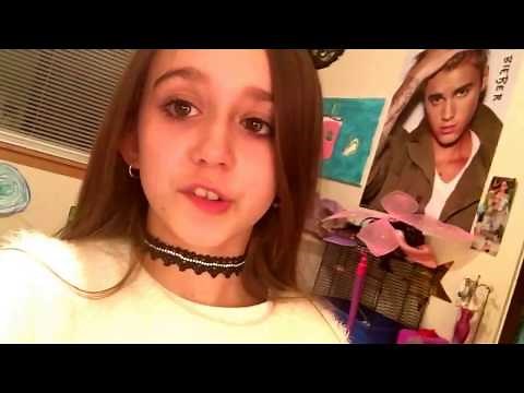 I AM ON A FRUITY PEBBLES COMMERCIAL!!!!!