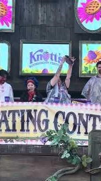 Let’s Win a Pie Eating Contest🏆🥧✨ #pieeatingcontest #boysenberryfestival #knottsberryfarm #knotts
