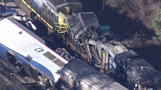 Federal regulators trying to determine cause of South Carolina Amtrak crash