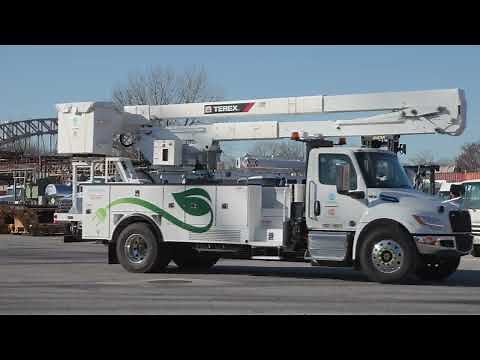 Con Edison’s First Fully Electric Bucket Truck