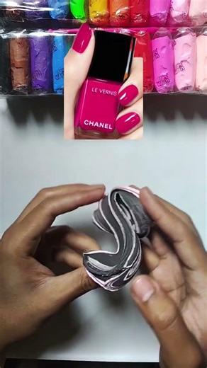 girls whats your fav make-up matirial?? #trending #shorts #clay #shortvideo #satisfying