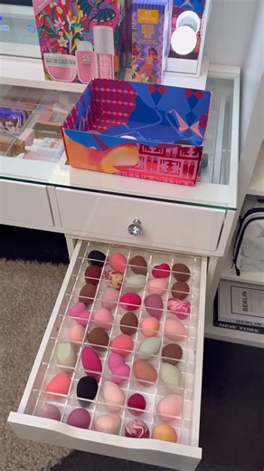 VANITY COLLECTIONS on Instagram: "We LOVE our custom non slip mat to protect your ikea Alex drawers. It’s easy to clean and cut perfectly to fit your drawers. You just cut the length We then added our VC DIVIDER SET 2 for palettes and VC DIVIDER SET 4 for beauty blenders Tap the reel to shop. Direct website link in our bio 🔗"