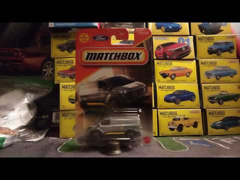 Unboxing a new casting from Matchbox. It's a 2023 Ford E-Transit Custom. New for 2025.