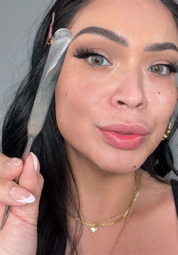 Get Flawless Skin with $7 Blurring Primer Review