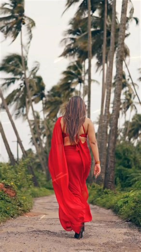 Red queen ❤️❤️❤️ | saree lovers
